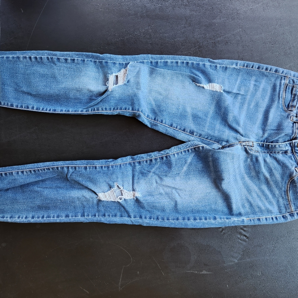 Blue distressed jeans